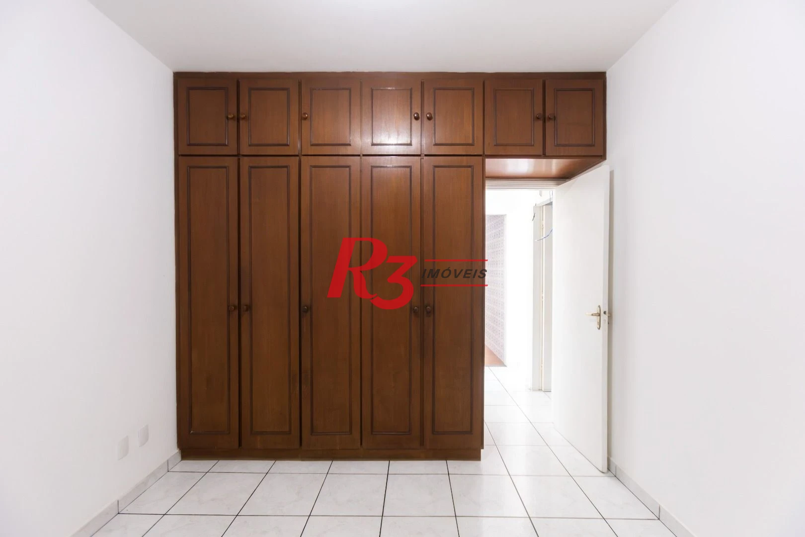 Apartamento com 2 dormitórios à venda, 66 m² por R$ 499.000,00 - Estuário - Santos/SP