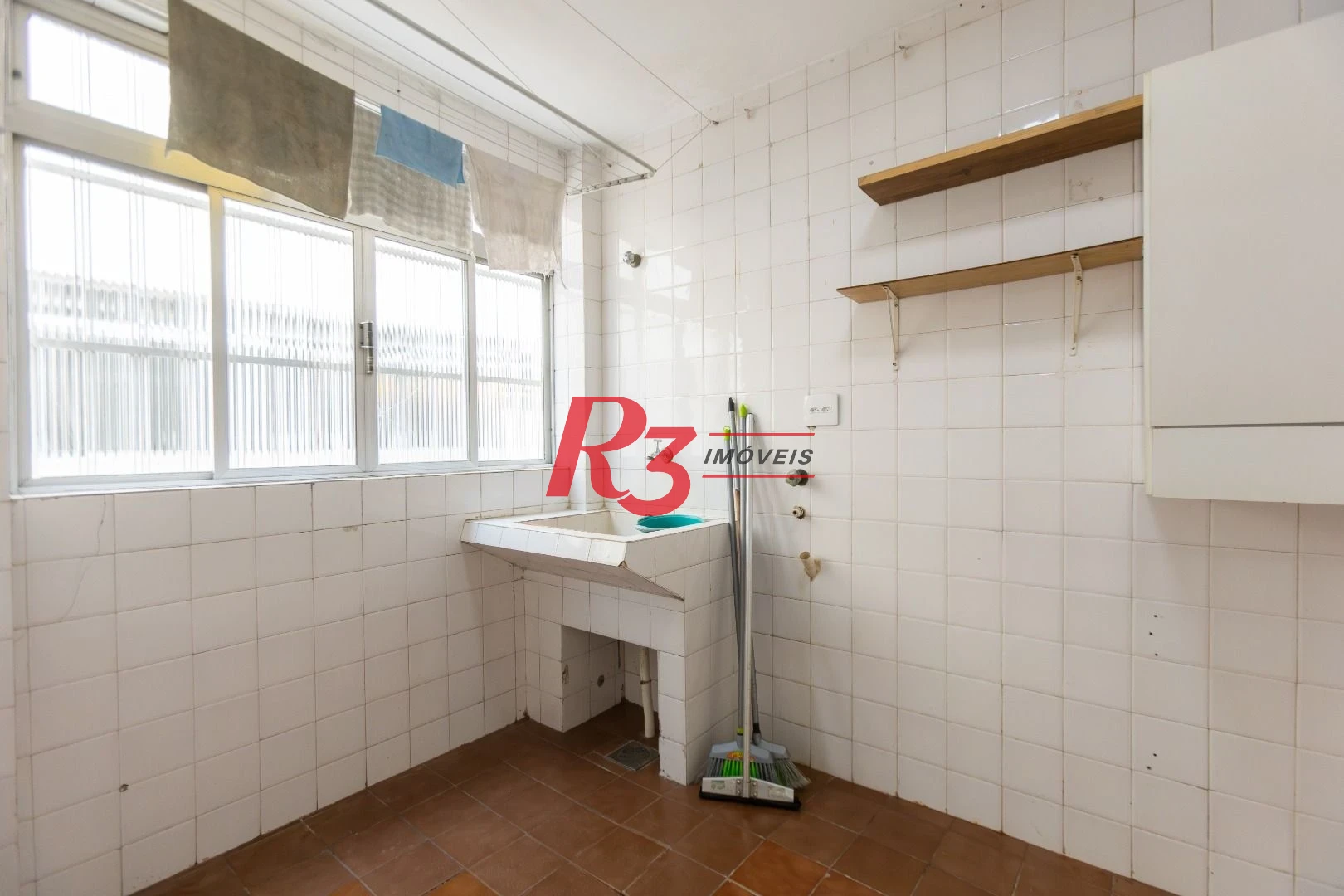 Apartamento com 2 dormitórios à venda, 66 m² por R$ 499.000,00 - Estuário - Santos/SP