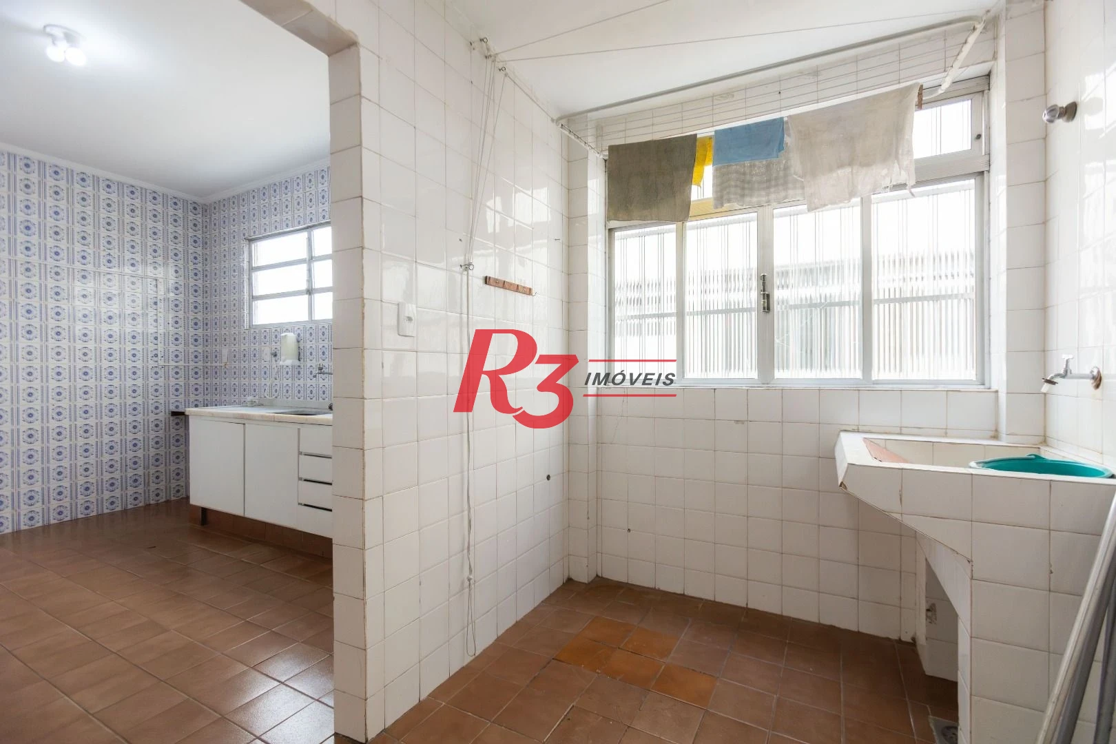 Apartamento com 2 dormitórios à venda, 66 m² por R$ 499.000,00 - Estuário - Santos/SP