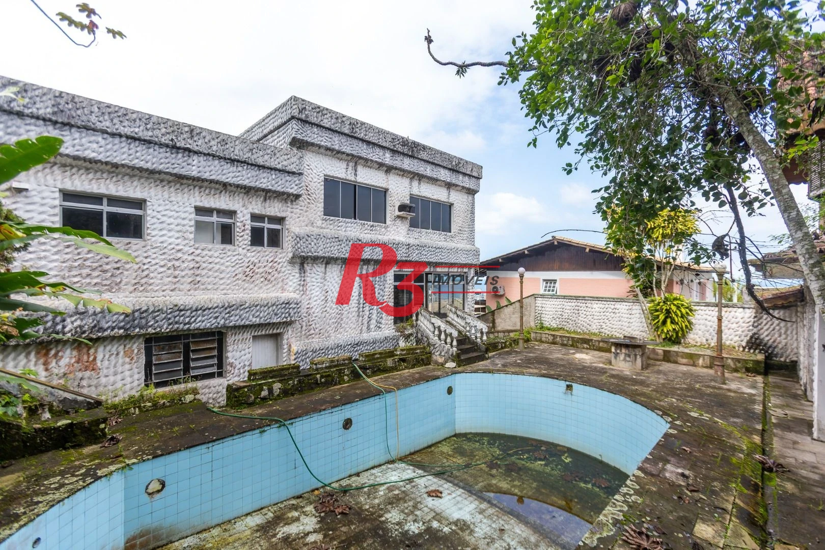 Casa com 4 dormitórios à venda, 516 m² por R$ 6.400.000,00 - Marapé - Santos/SP