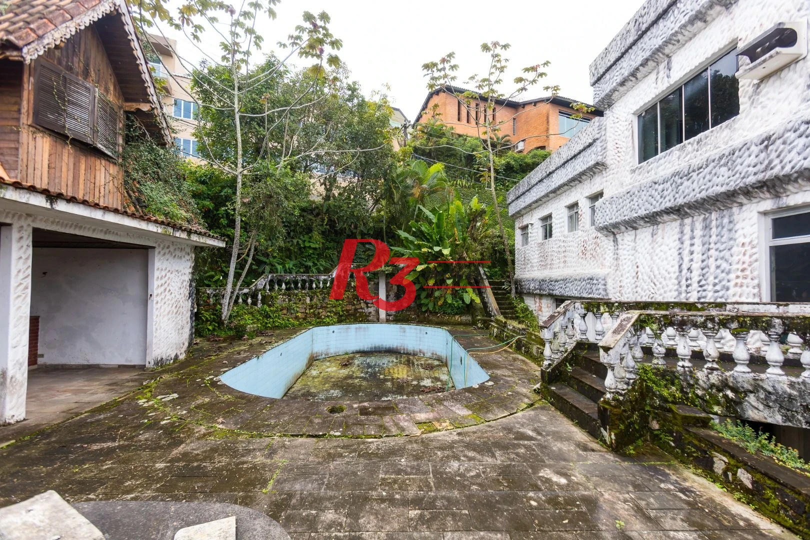 Casa com 4 dormitórios à venda, 516 m² por R$ 6.400.000,00 - Marapé - Santos/SP
