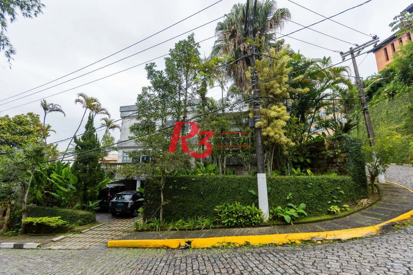 Casa com 4 dormitórios à venda, 516 m² por R$ 6.400.000,00 - Marapé - Santos/SP
