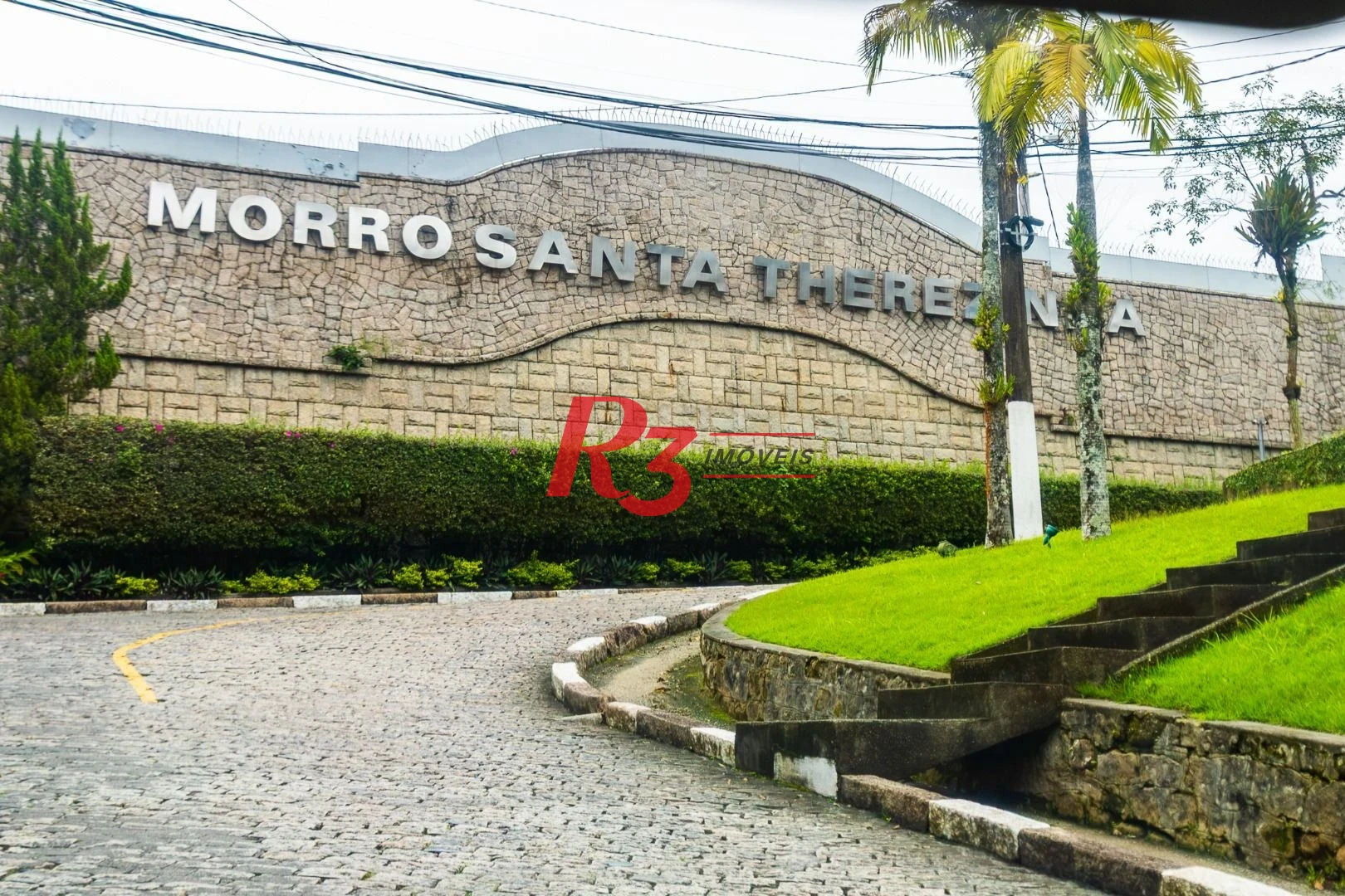 Casa com 4 dormitórios à venda, 516 m² por R$ 6.400.000,00 - Marapé - Santos/SP