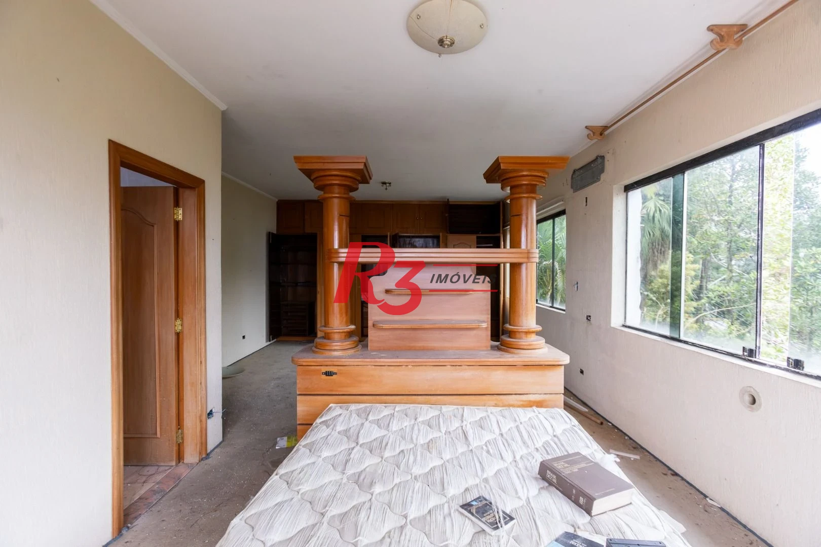 Casa com 4 dormitórios à venda, 516 m² por R$ 6.400.000,00 - Marapé - Santos/SP