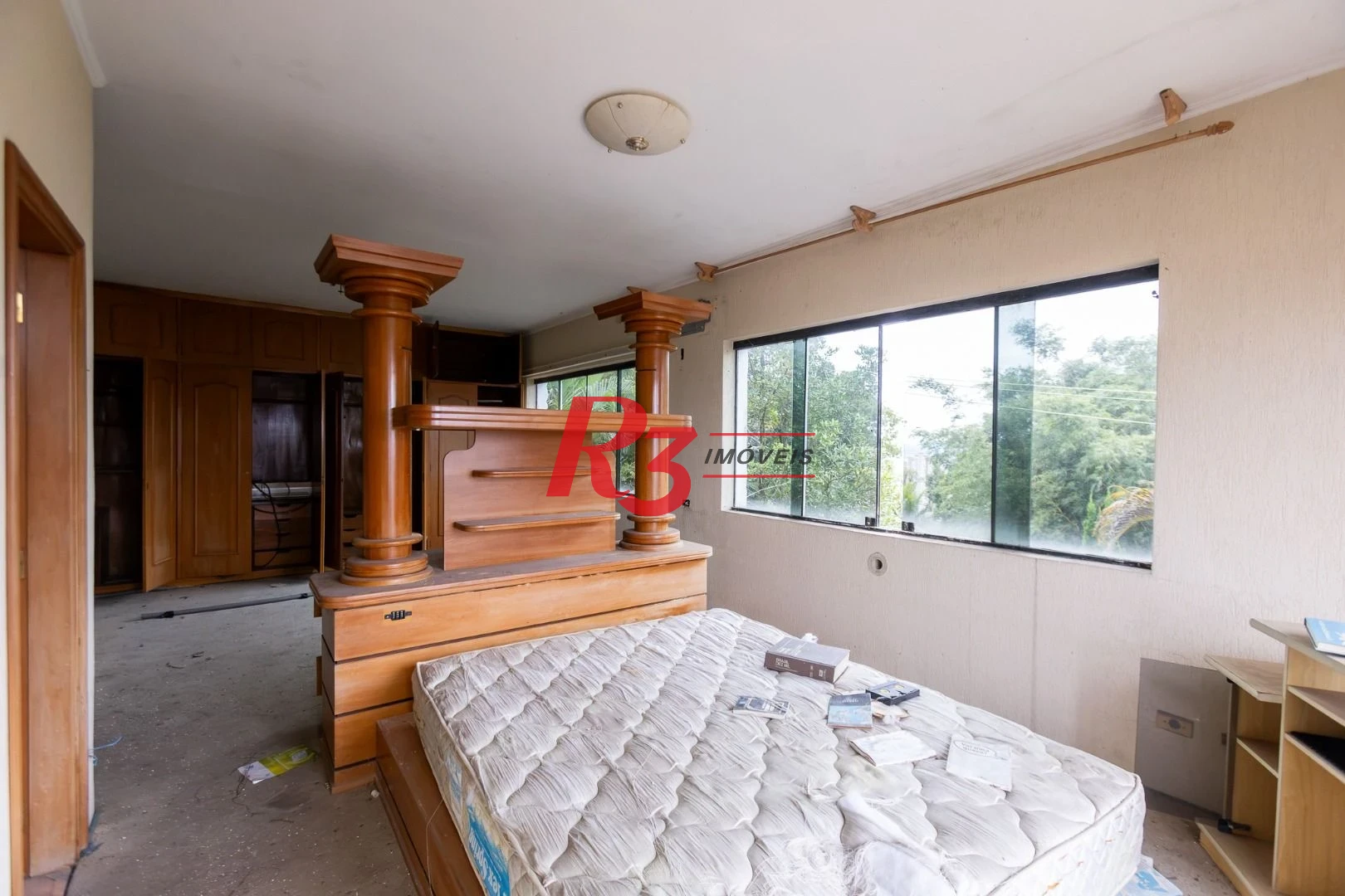 Casa com 4 dormitórios à venda, 516 m² por R$ 6.400.000,00 - Marapé - Santos/SP