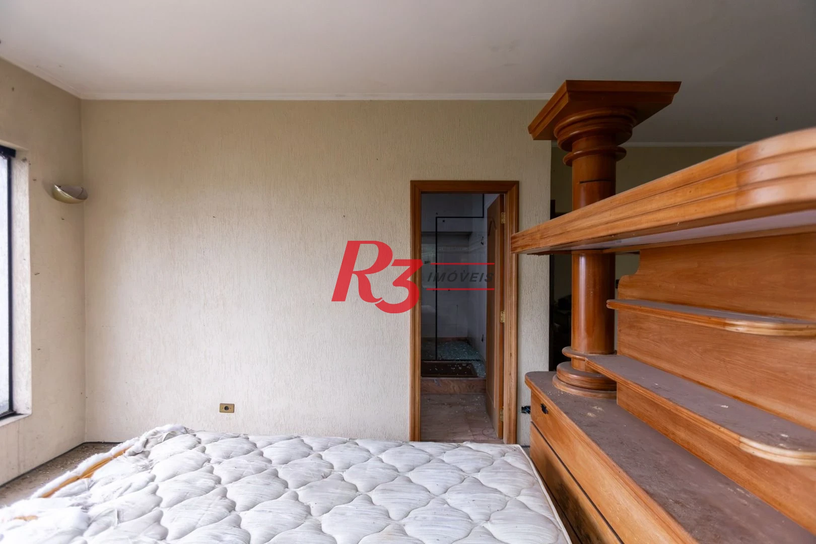 Casa com 4 dormitórios à venda, 516 m² por R$ 6.400.000,00 - Marapé - Santos/SP