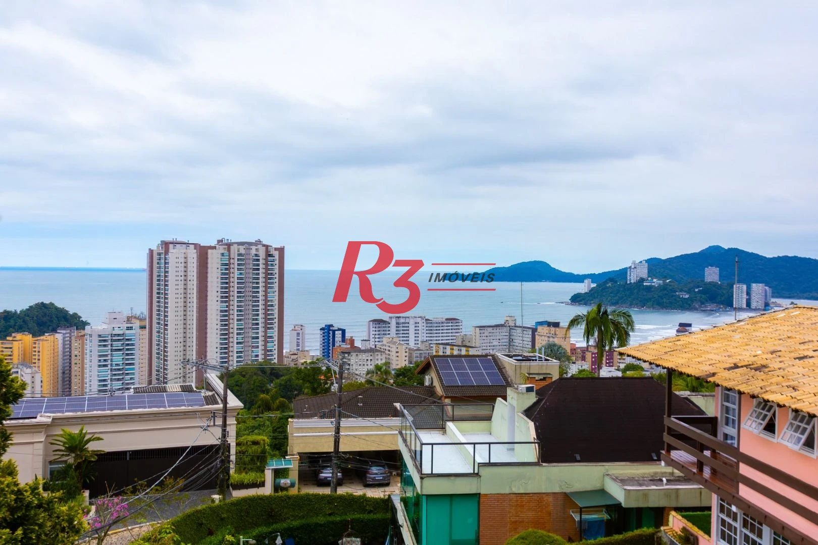 Casa com 4 dormitórios à venda, 516 m² por R$ 6.400.000,00 - Marapé - Santos/SP