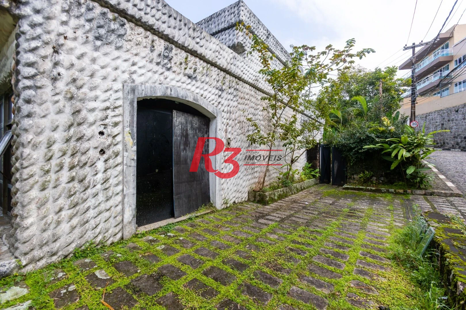 Casa com 4 dormitórios à venda, 516 m² por R$ 6.400.000,00 - Marapé - Santos/SP