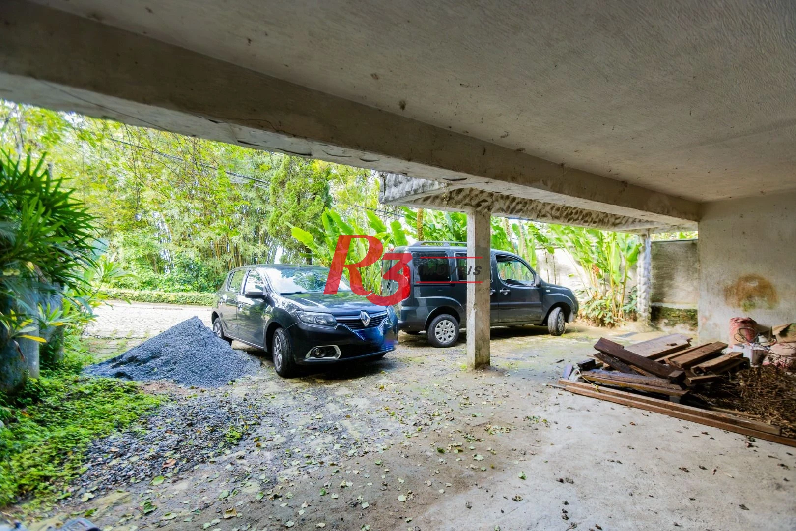 Casa com 4 dormitórios à venda, 516 m² por R$ 6.400.000,00 - Marapé - Santos/SP