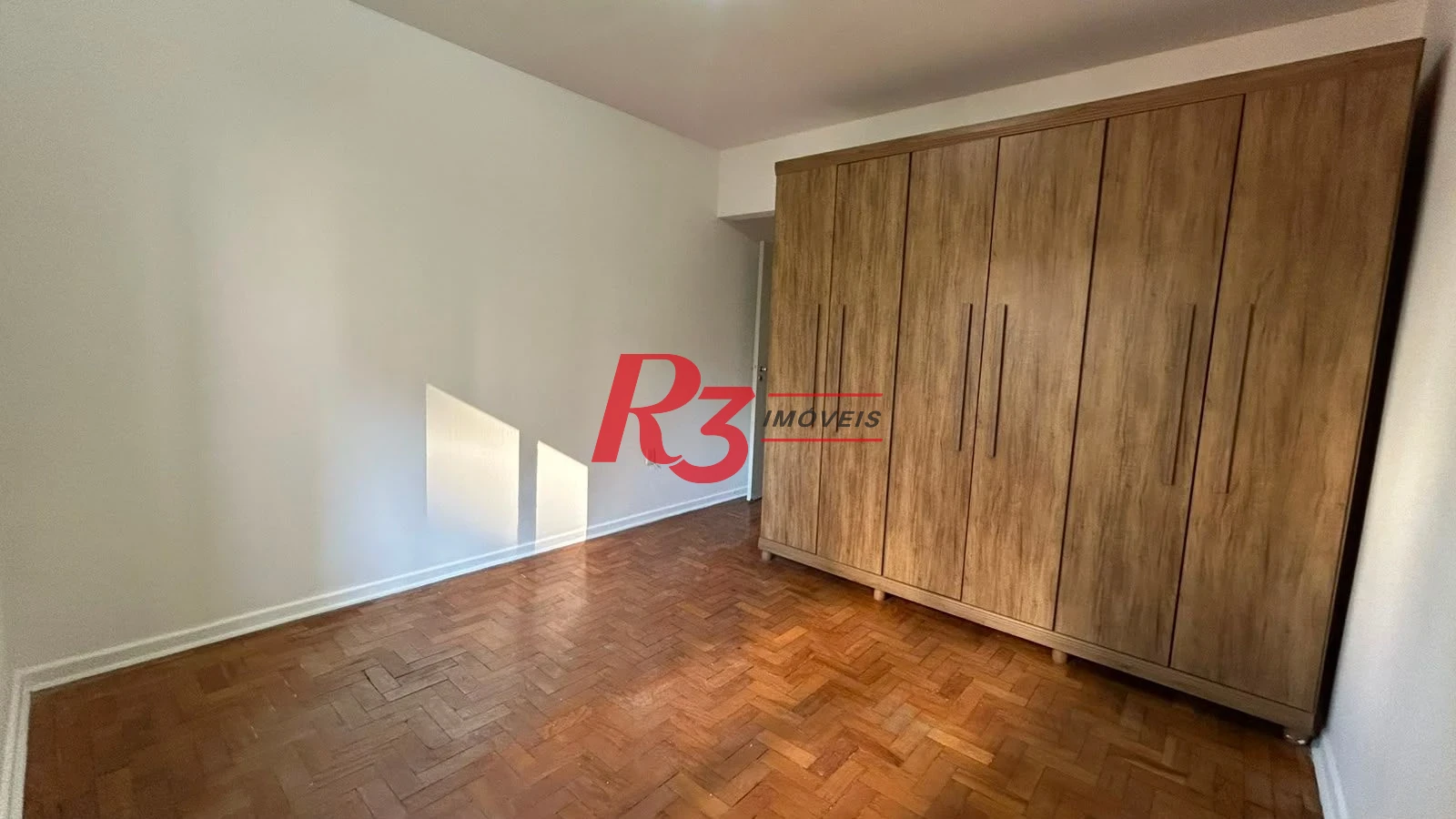 Apartamento com 3 dormitórios à venda, 145 m² por R$ 790.000,00 - Boqueirão - Santos/SP