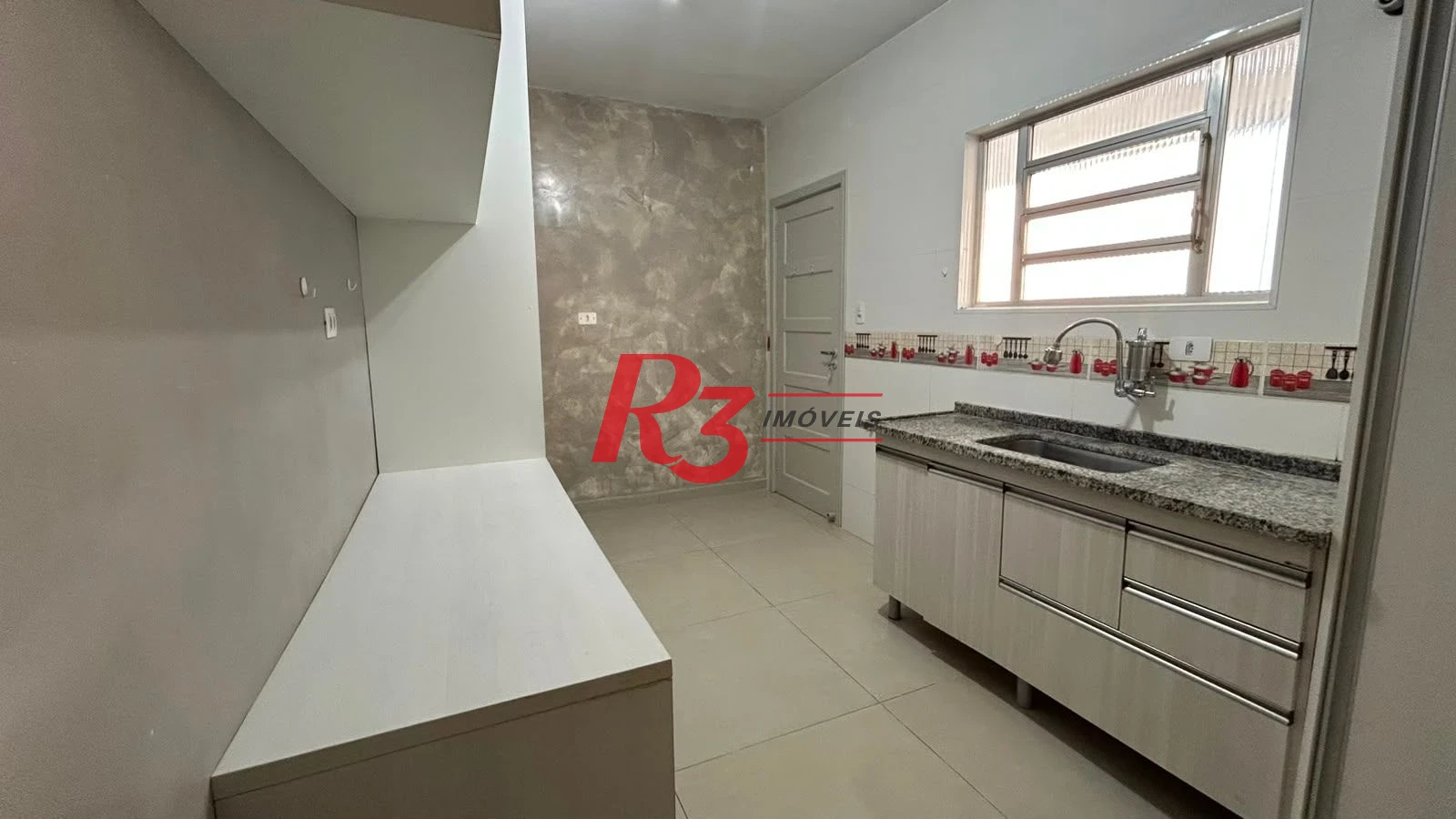 Apartamento com 3 dormitórios à venda, 145 m² por R$ 790.000,00 - Boqueirão - Santos/SP