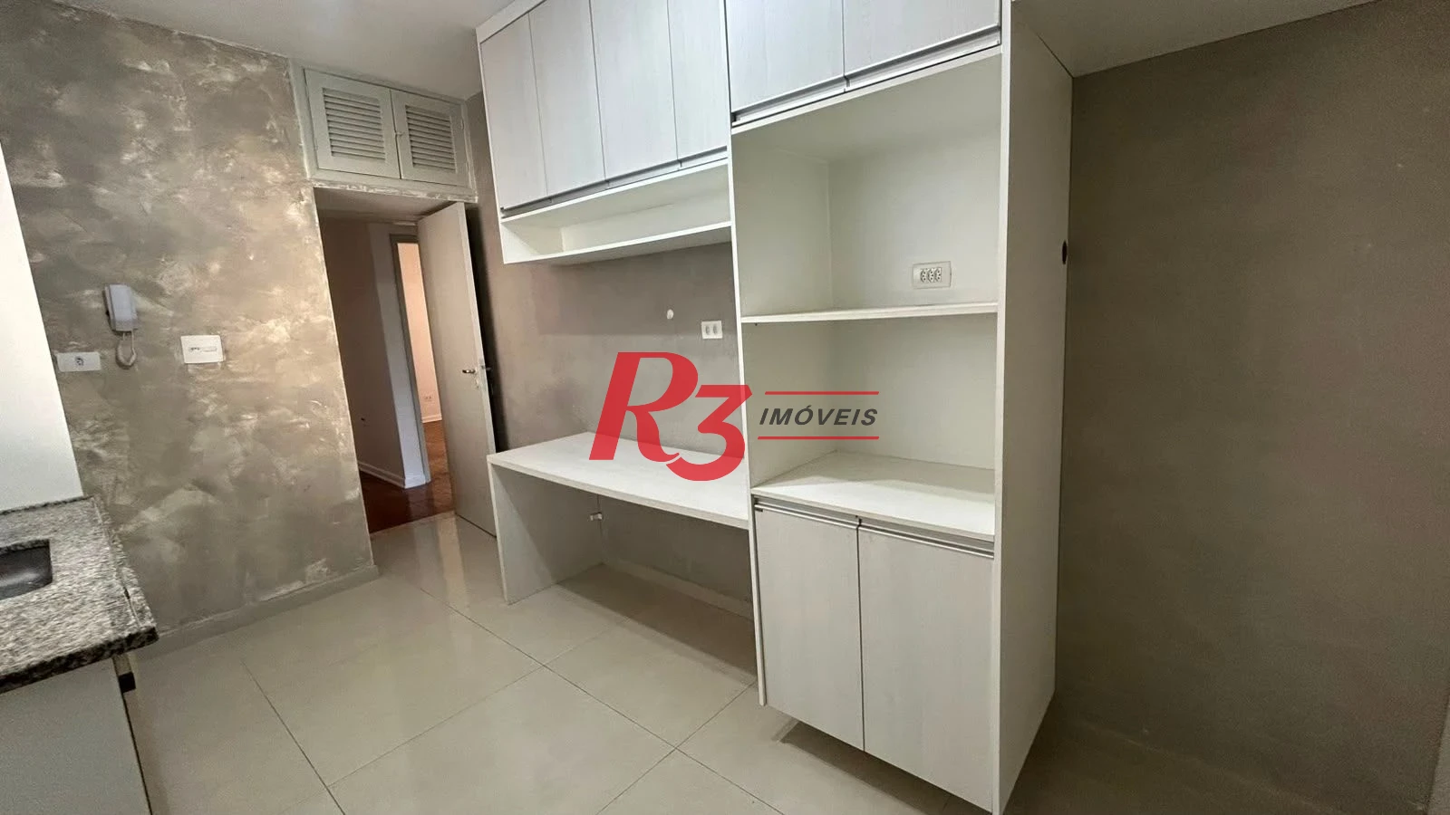 Apartamento com 3 dormitórios à venda, 145 m² por R$ 790.000,00 - Boqueirão - Santos/SP