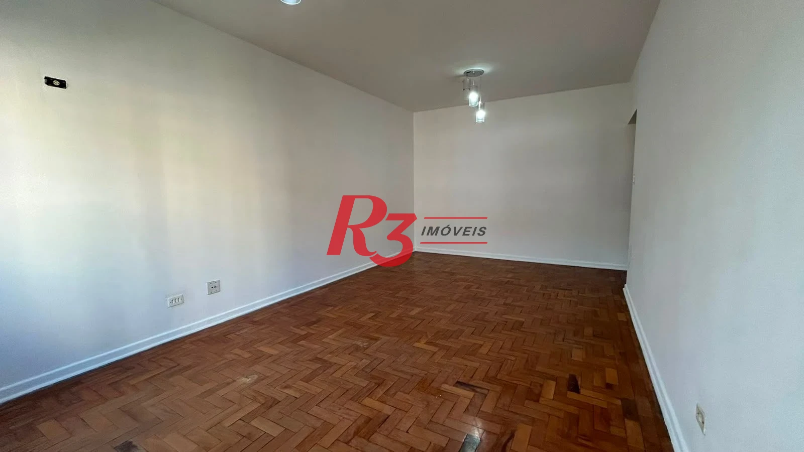 Apartamento com 3 dormitórios à venda, 145 m² por R$ 790.000,00 - Boqueirão - Santos/SP