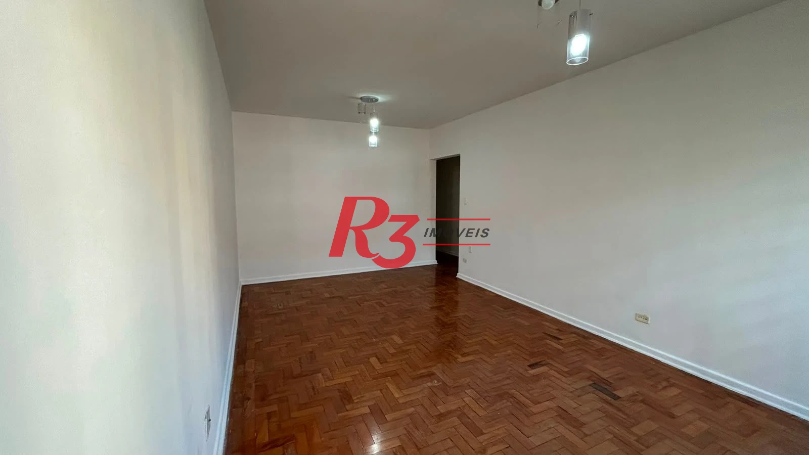 Apartamento com 3 dormitórios à venda, 145 m² por R$ 790.000,00 - Boqueirão - Santos/SP