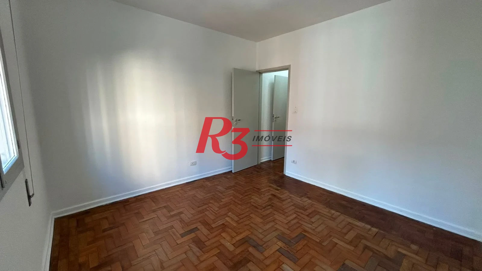 Apartamento com 3 dormitórios à venda, 145 m² por R$ 790.000,00 - Boqueirão - Santos/SP