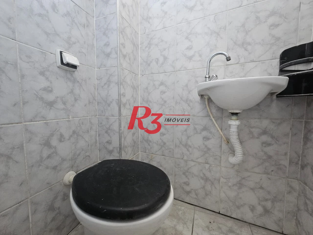 Sala comercial para Alugar na Vila Nova em Santos – Excelente localização
