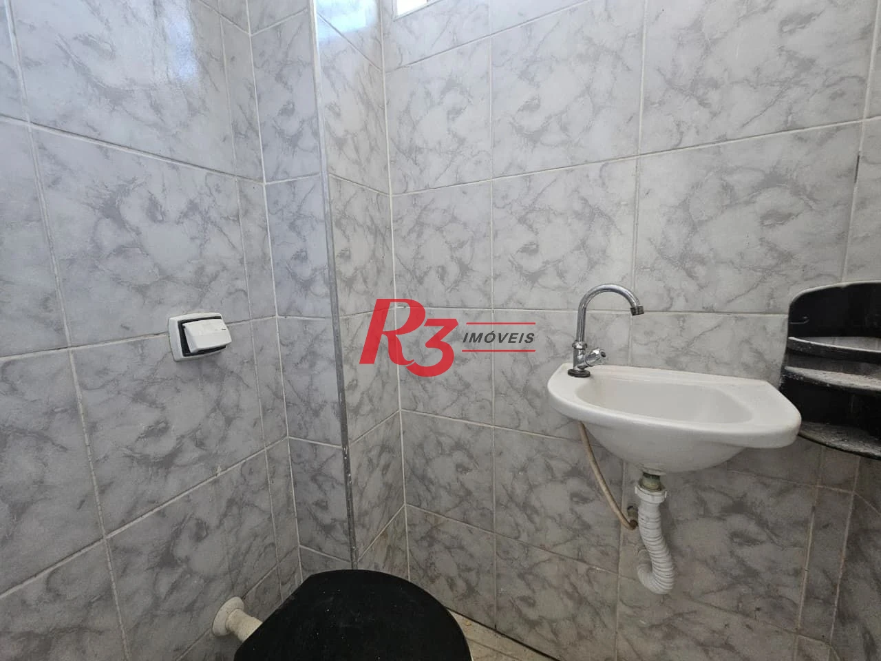 Sala comercial para Alugar na Vila Nova em Santos – Excelente localização