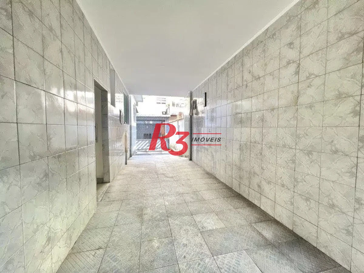 Casa com 3 dormitórios à venda, 155 m² por R$ 1.100.000,00 - Campo Grande - Santos/SP