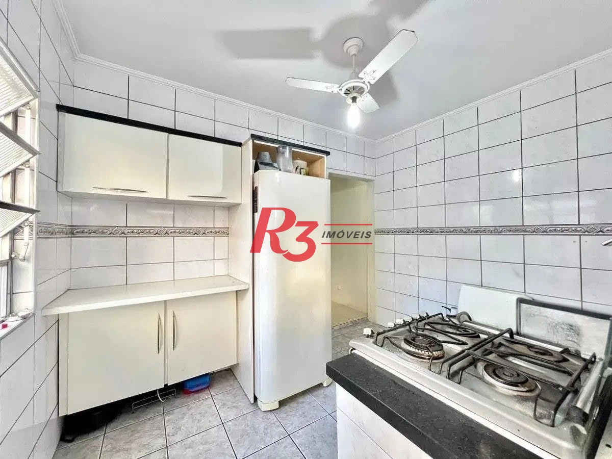 Casa com 3 dormitórios à venda, 155 m² por R$ 1.100.000,00 - Campo Grande - Santos/SP