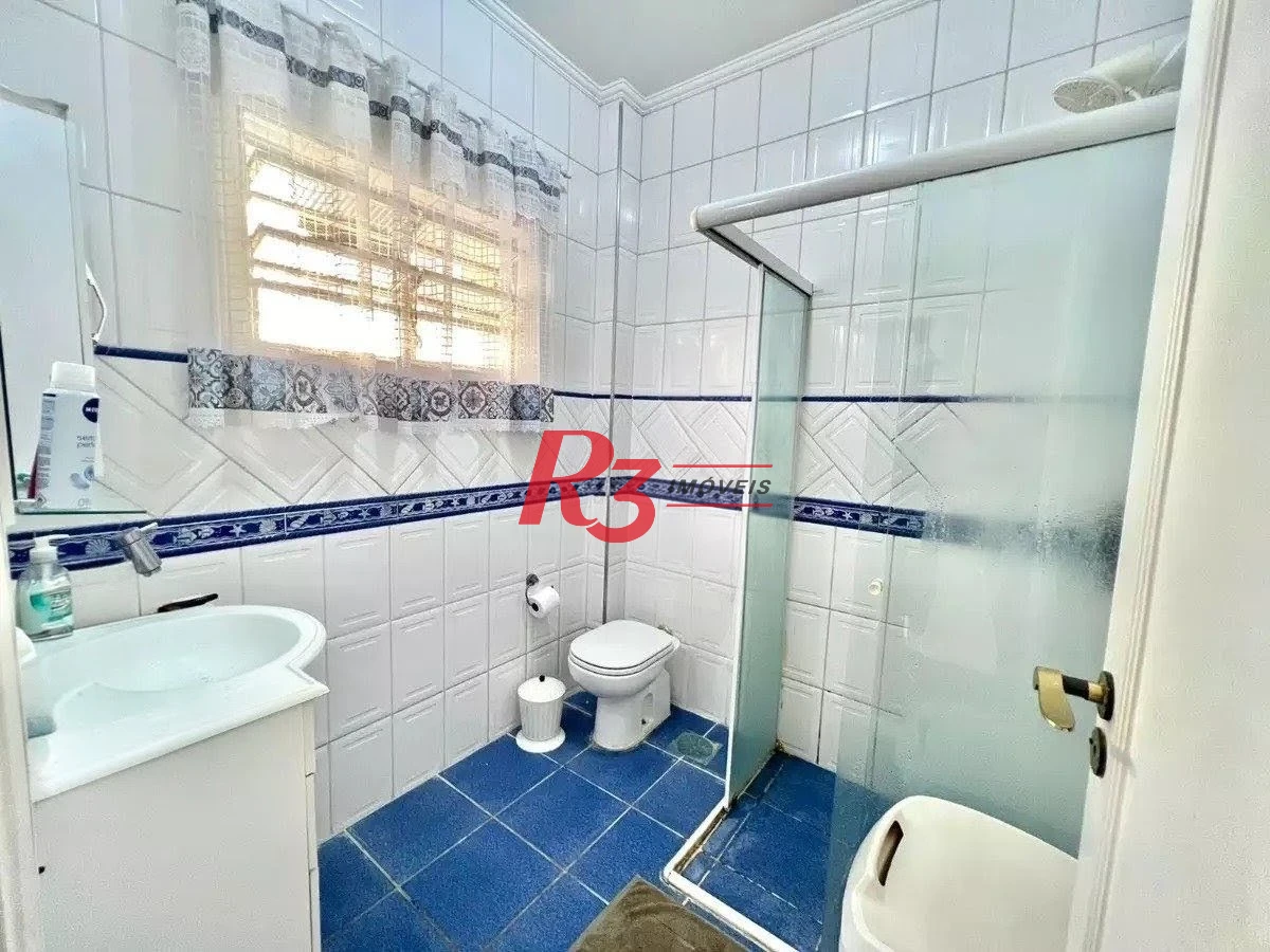 Casa com 3 dormitórios à venda, 155 m² por R$ 1.100.000,00 - Campo Grande - Santos/SP