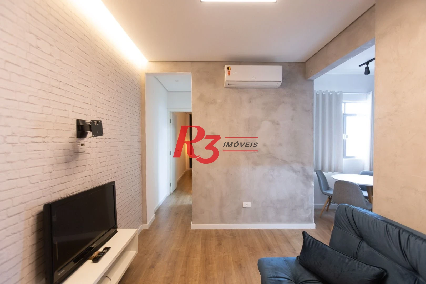 Apartamento com 1 dormitório para alugar, 40 m² por R$ 3.900,00/mês - Gonzaga - Santos/SP