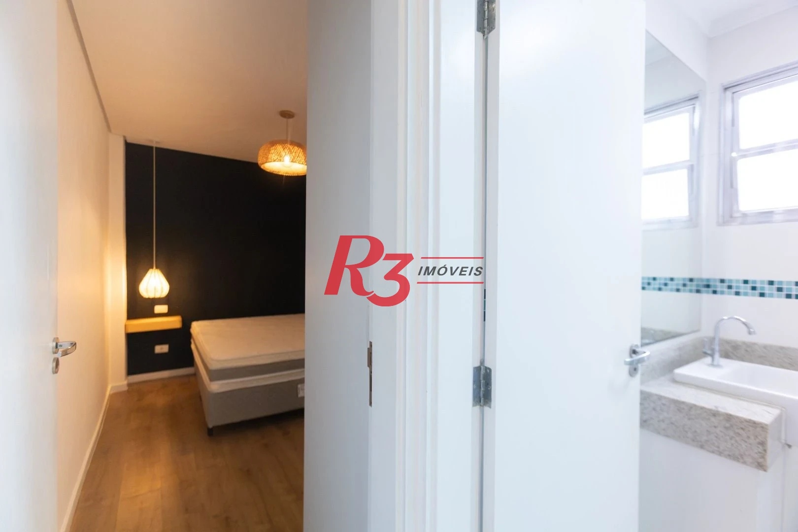 Apartamento com 1 dormitório para alugar, 40 m² por R$ 3.900,00/mês - Gonzaga - Santos/SP