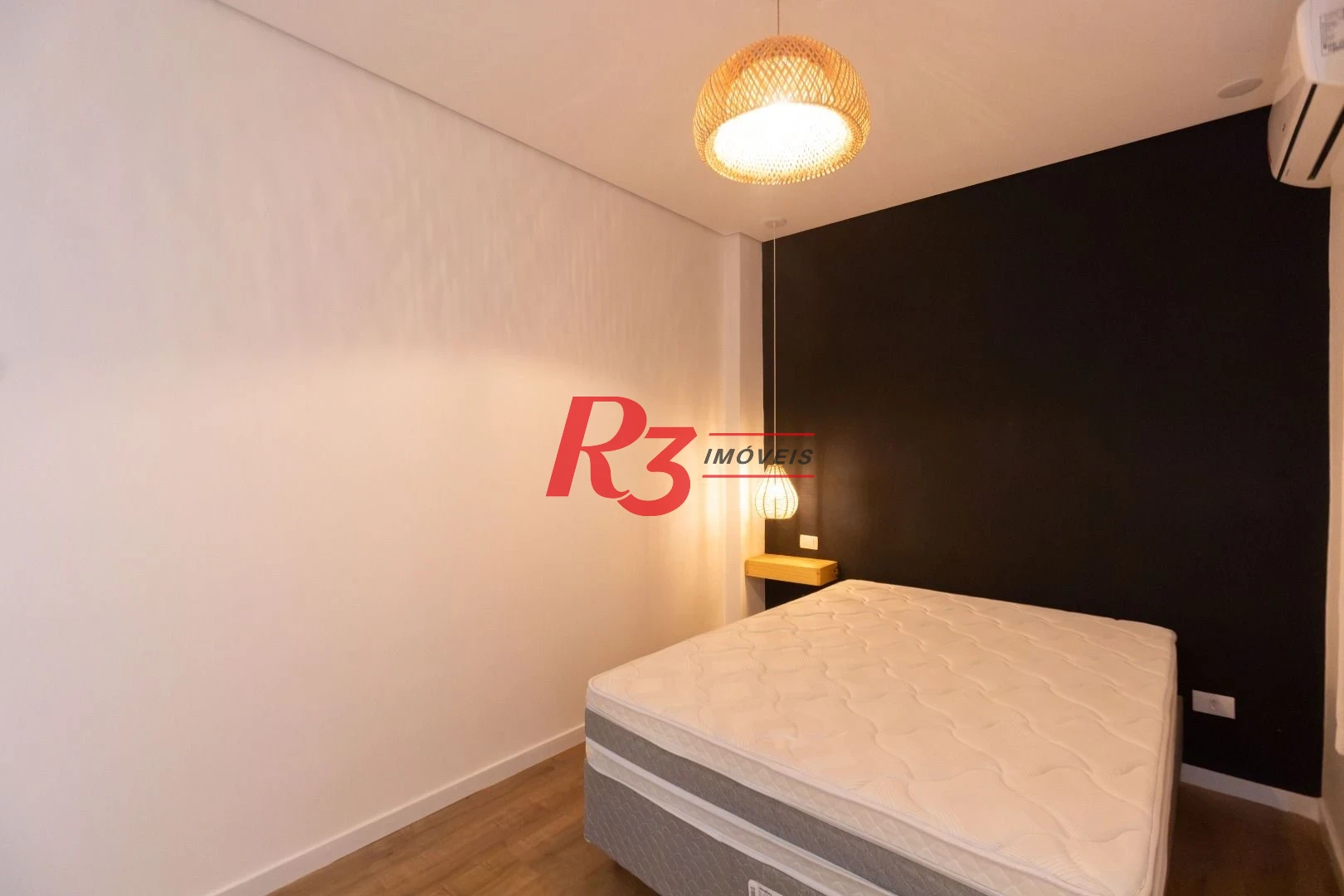Apartamento com 1 dormitório para alugar, 40 m² por R$ 3.900,00/mês - Gonzaga - Santos/SP