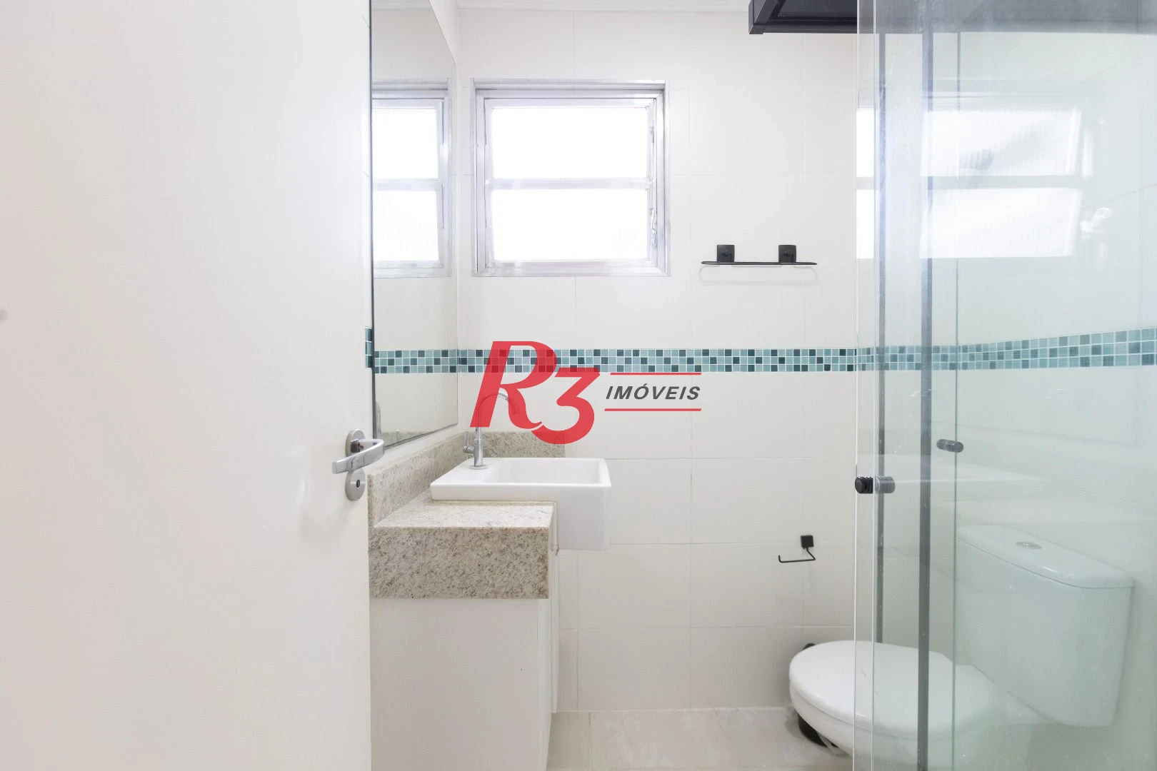 Apartamento com 1 dormitório para alugar, 40 m² por R$ 3.900,00/mês - Gonzaga - Santos/SP