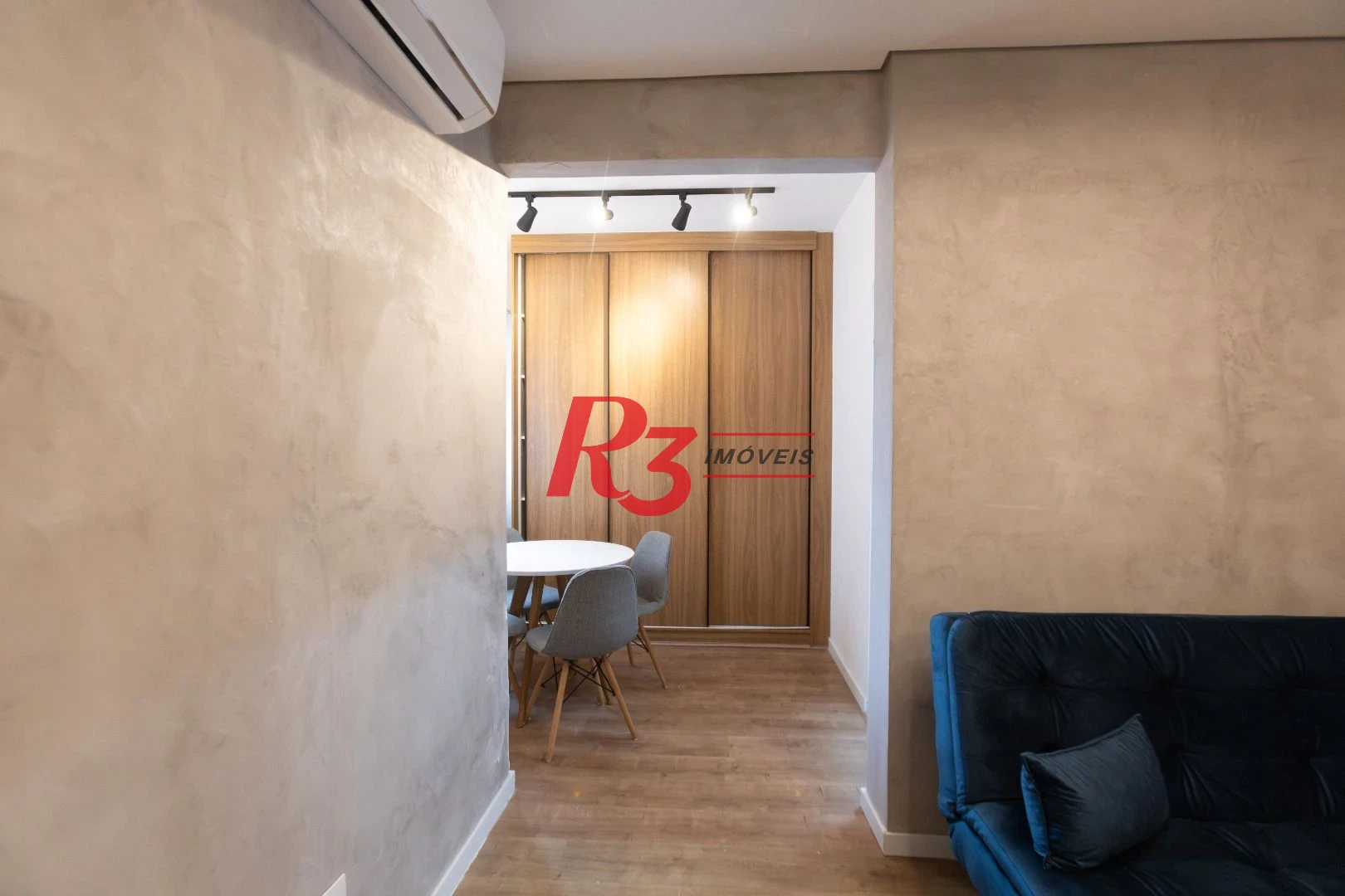 Apartamento com 1 dormitório para alugar, 40 m² por R$ 3.900,00/mês - Gonzaga - Santos/SP
