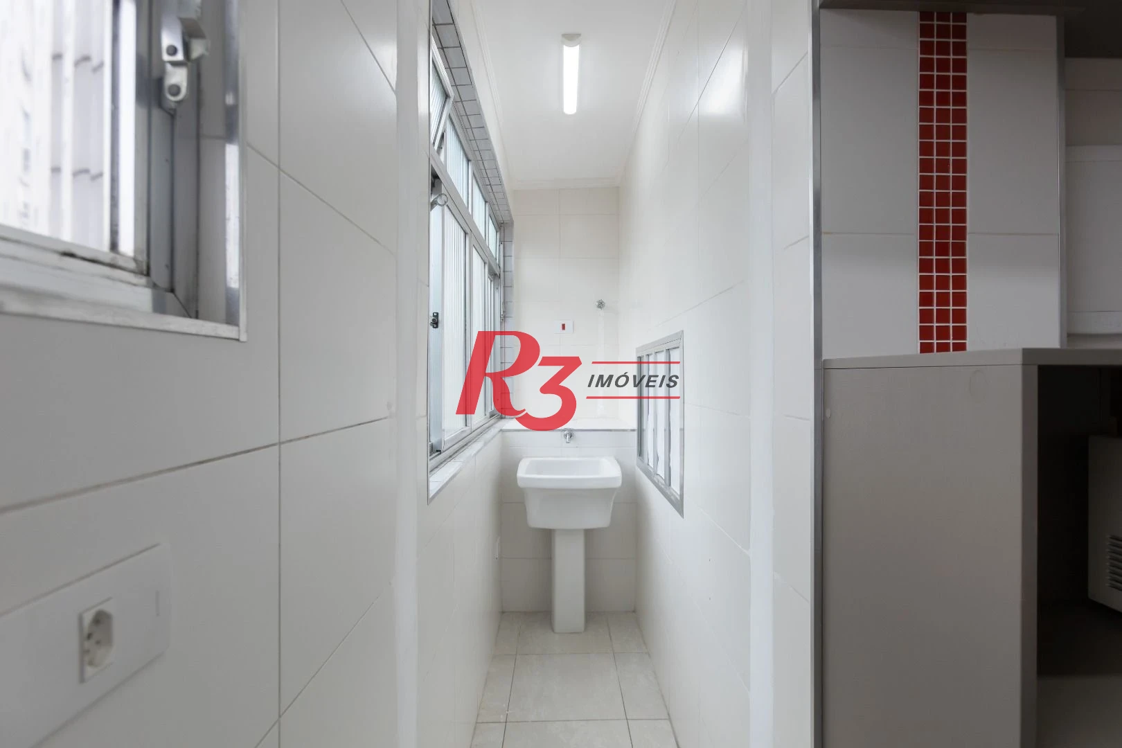 Apartamento com 1 dormitório para alugar, 40 m² por R$ 3.900,00/mês - Gonzaga - Santos/SP