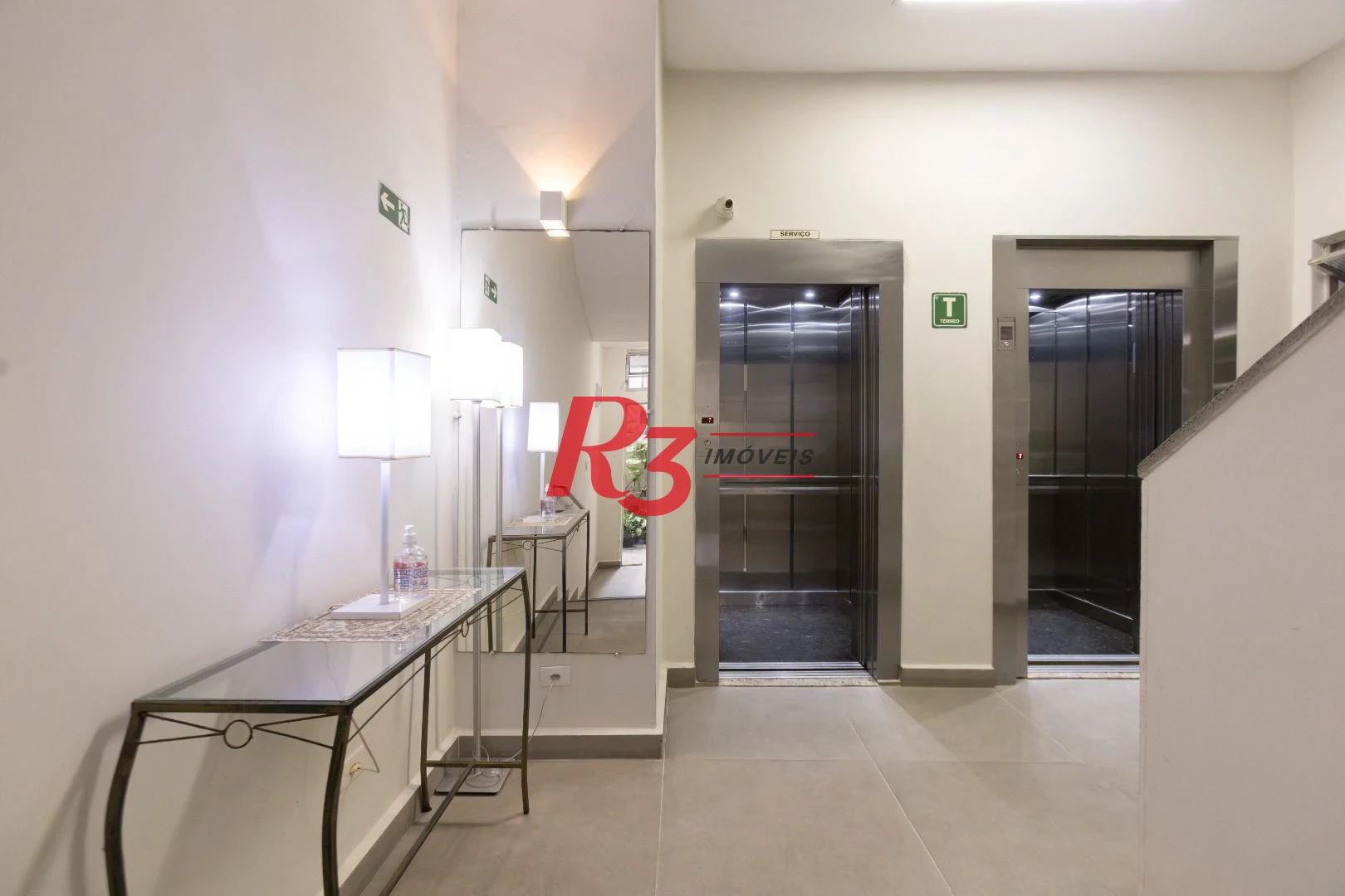 Apartamento com 1 dormitório para alugar, 40 m² por R$ 3.900,00/mês - Gonzaga - Santos/SP