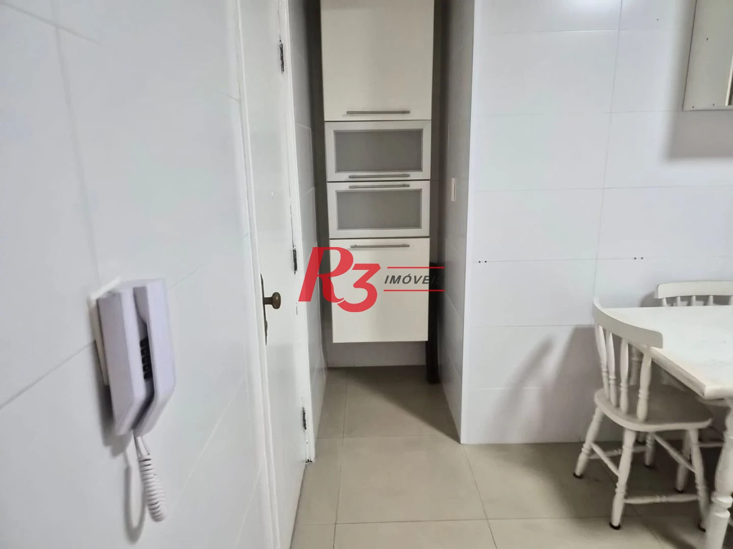 Apartamento com 2 dormitórios para alugar, 85 m² por R$ 4.800,00/mês - Boqueirão - Santos/SP