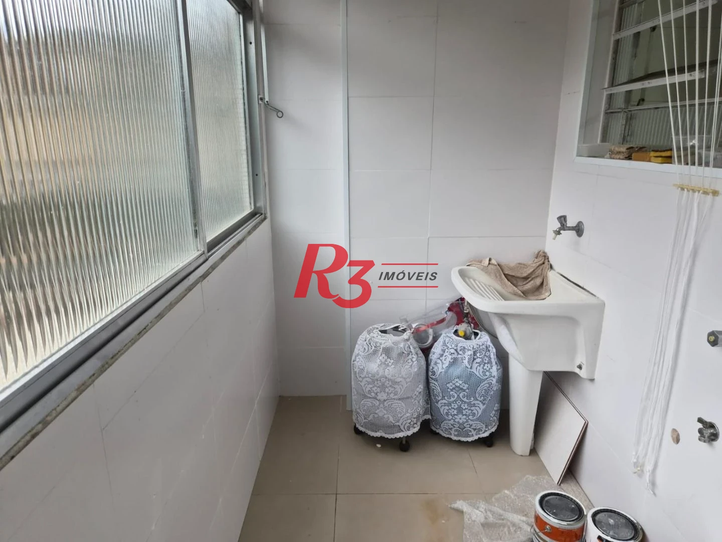 Apartamento com 2 dormitórios para alugar, 85 m² por R$ 4.800,00/mês - Boqueirão - Santos/SP