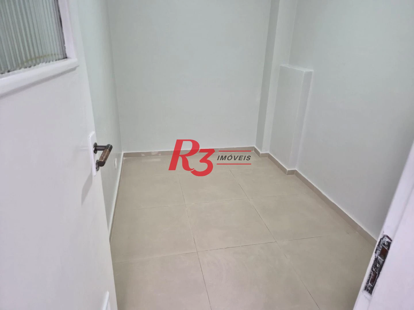 Apartamento com 2 dormitórios para alugar, 85 m² por R$ 4.800,00/mês - Boqueirão - Santos/SP