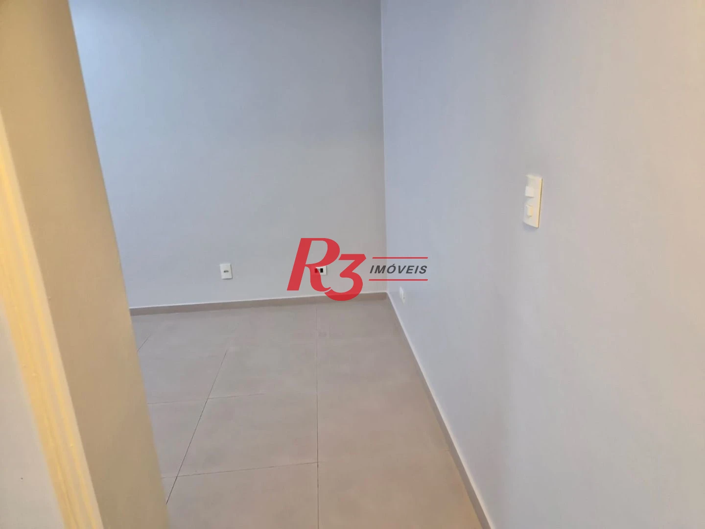 Apartamento com 2 dormitórios para alugar, 85 m² por R$ 4.800,00/mês - Boqueirão - Santos/SP