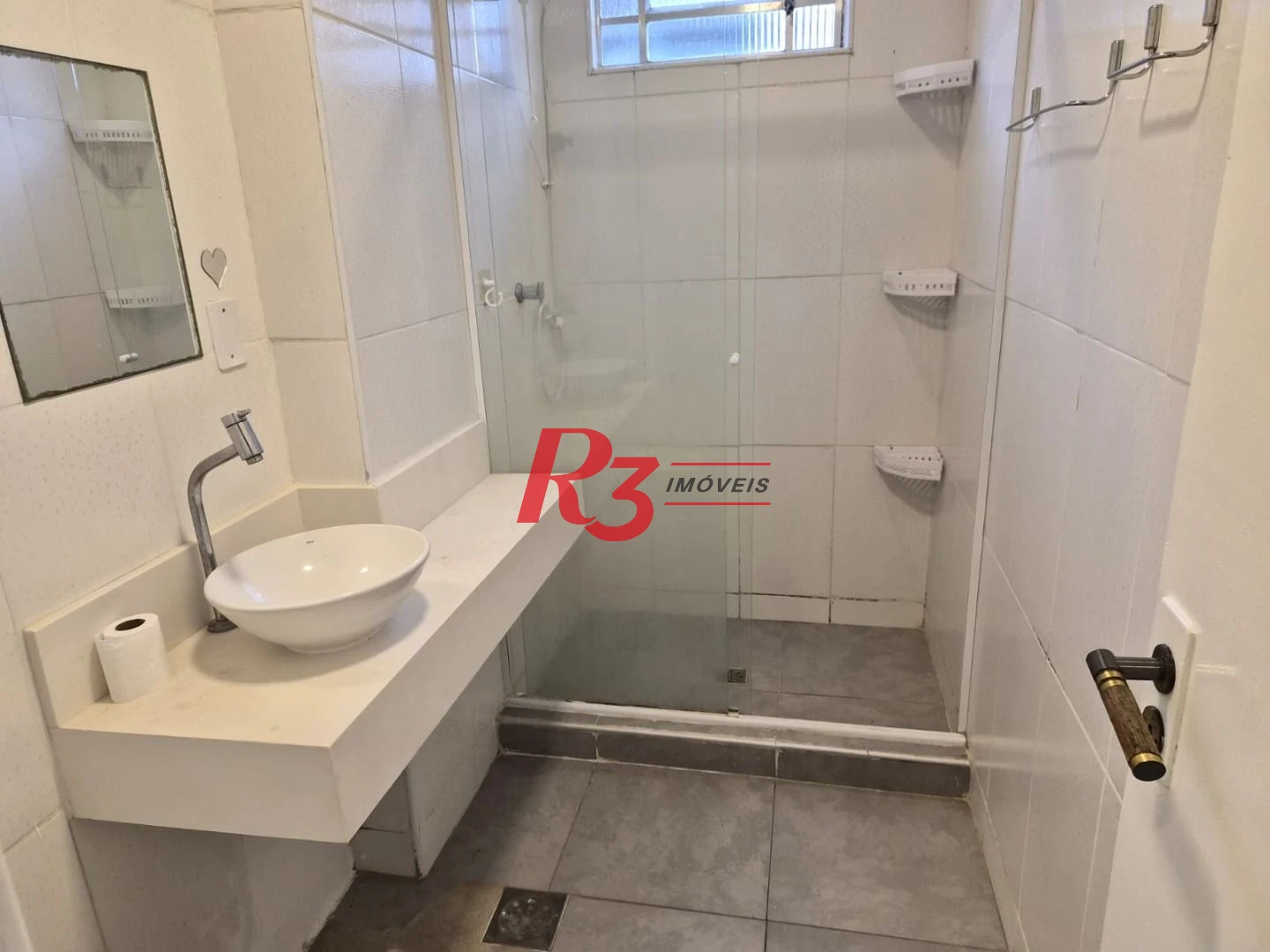 Apartamento com 2 dormitórios para alugar, 85 m² por R$ 4.800,00/mês - Boqueirão - Santos/SP