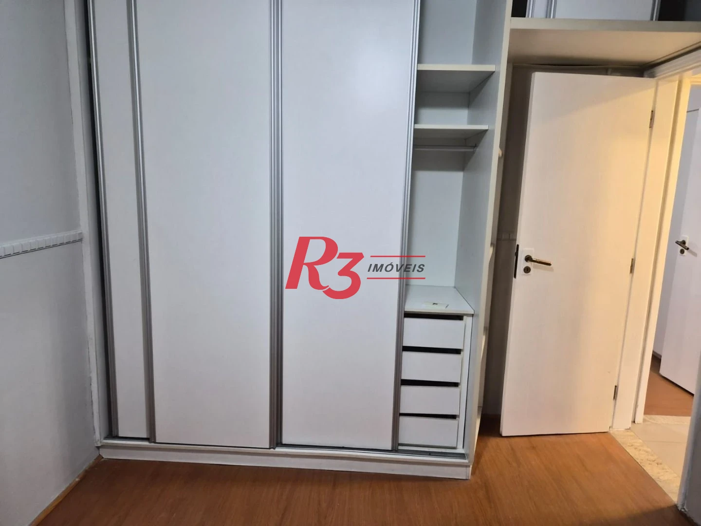 Apartamento com 2 dormitórios para alugar, 85 m² por R$ 4.800,00/mês - Boqueirão - Santos/SP