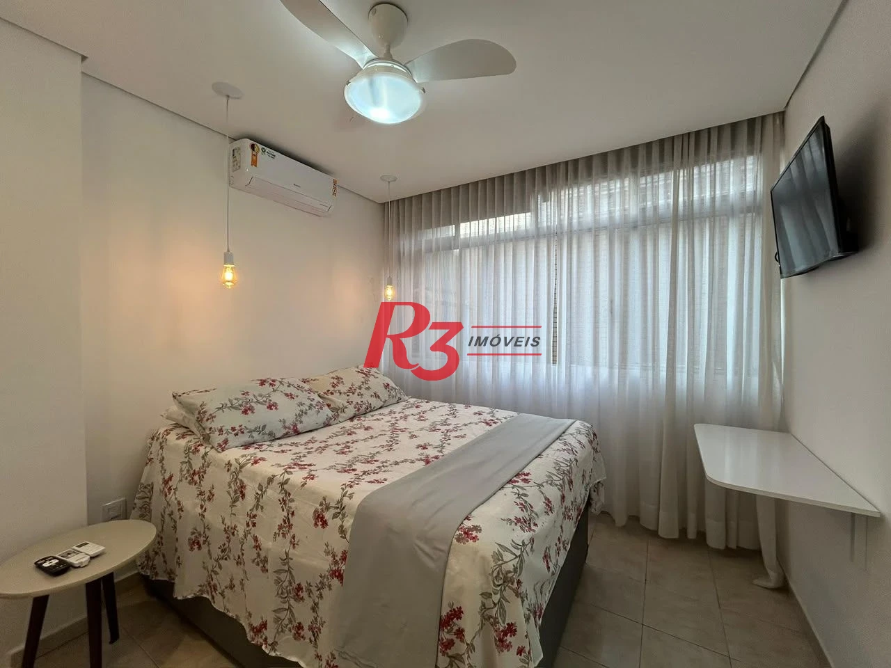 Apartamento com 1 dormitório para alugar, 39 m² por R$ 3.500,00/mês - Embaré - Santos/SP