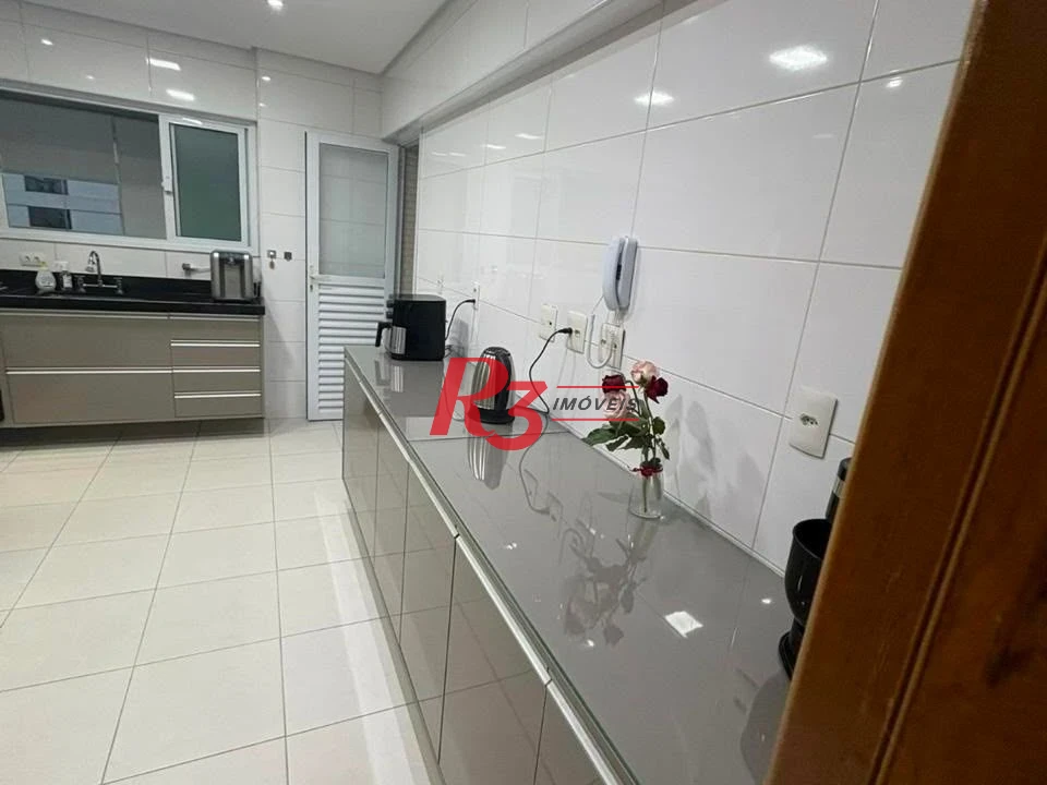 Apartamento com 3 dormitórios à venda, 149 m² por R$ 2.350.000,00 - Gonzaga - Santos/SP