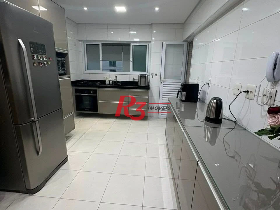 Apartamento com 3 dormitórios à venda, 149 m² por R$ 2.350.000,00 - Gonzaga - Santos/SP