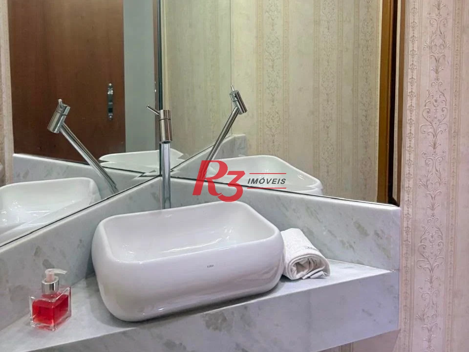 Apartamento com 3 dormitórios à venda, 149 m² por R$ 2.350.000,00 - Gonzaga - Santos/SP