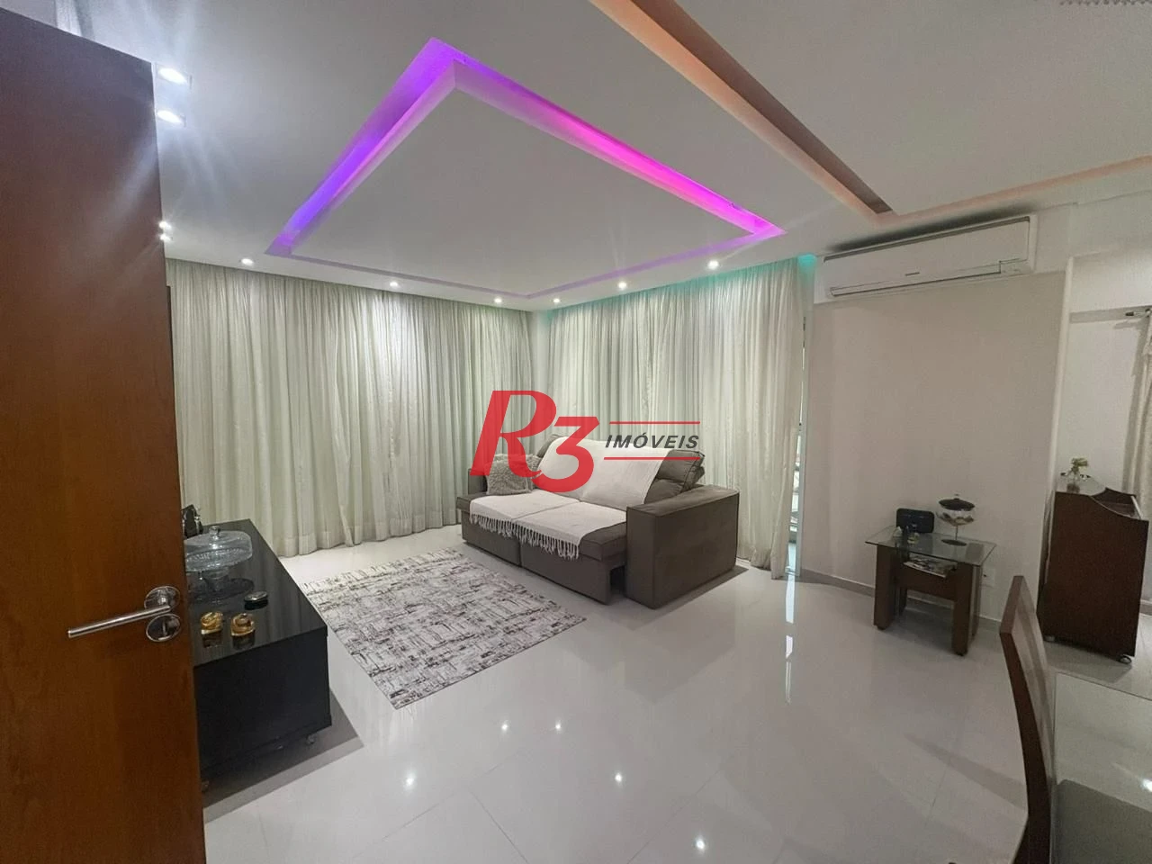 Apartamento com 3 dormitórios à venda, 149 m² por R$ 2.350.000,00 - Gonzaga - Santos/SP