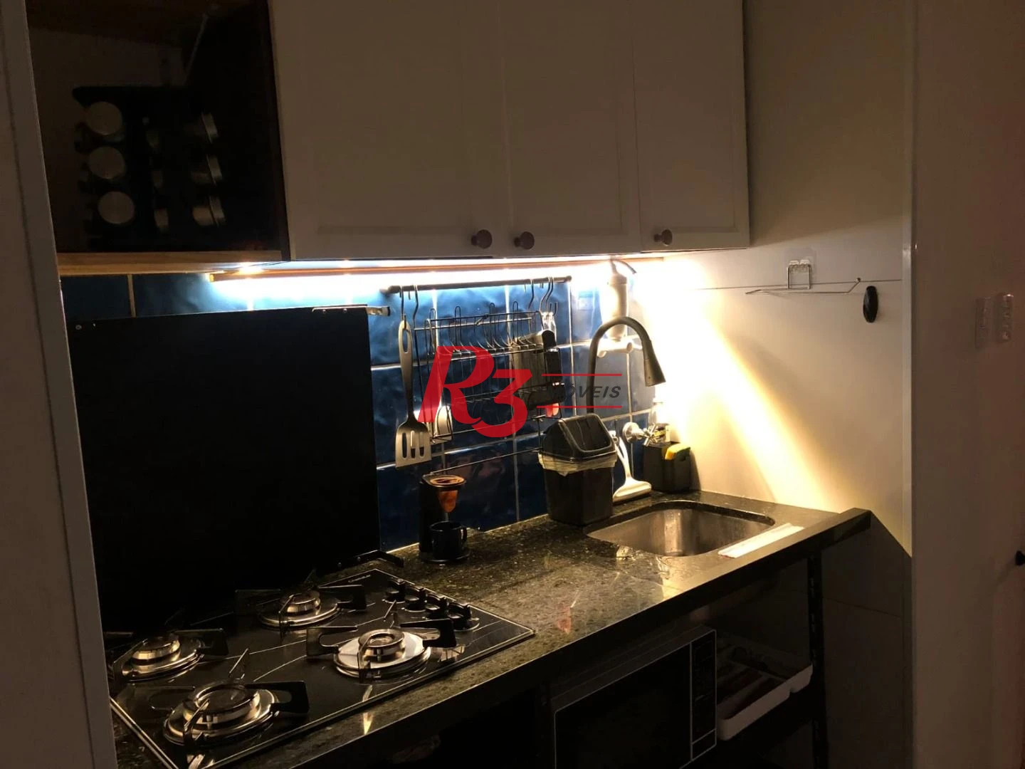Apartamento com 1 dormitório à venda, 37 m² por R$ 320.000,00 - José Menino - Santos/SP