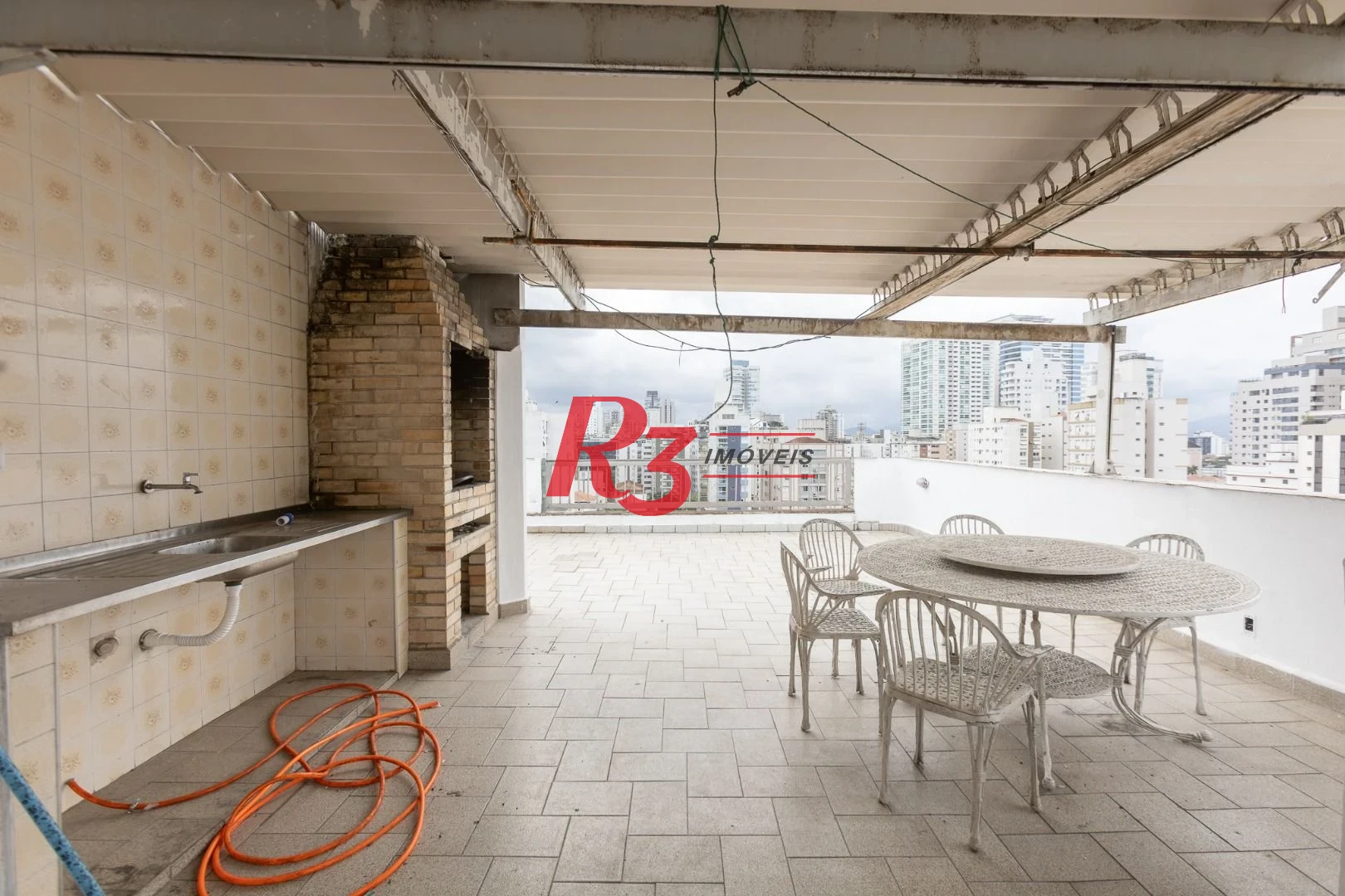 Cobertura com 3 dormitórios, 231 m² - venda por R$ 1.950.000,00 ou aluguel por R$ 10.000,00/mês - Ponta da Praia - Santos/SP