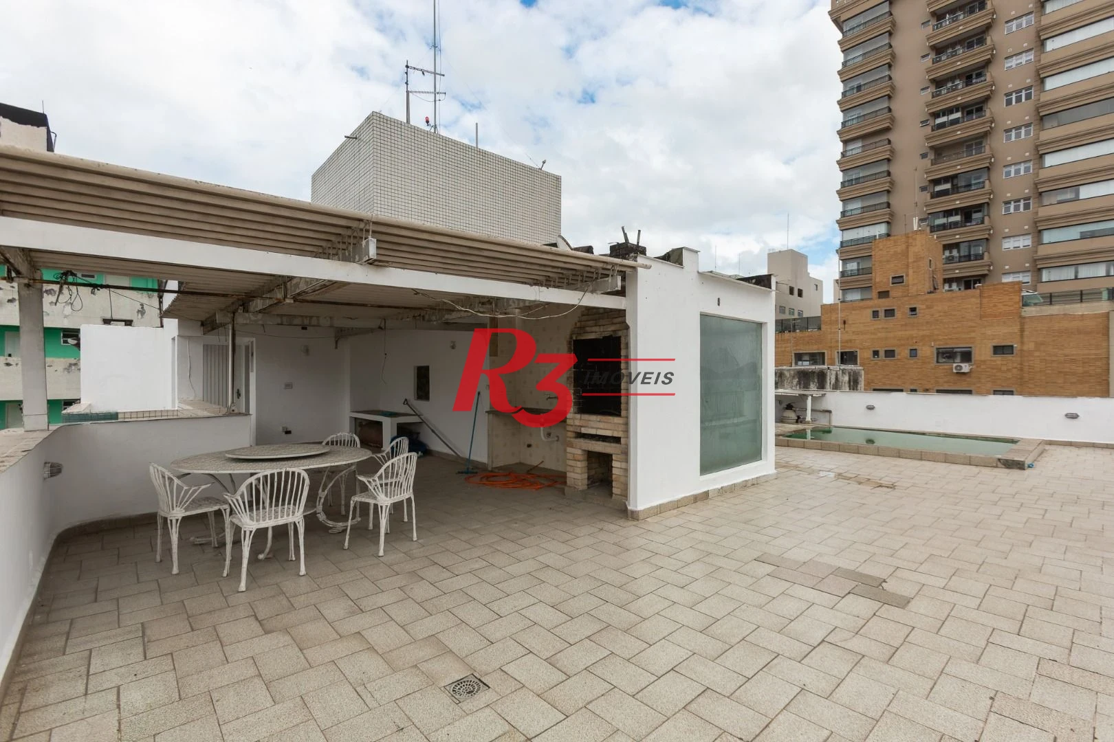 Cobertura com 3 dormitórios, 231 m² - venda por R$ 1.950.000,00 ou aluguel por R$ 10.000,00/mês - Ponta da Praia - Santos/SP