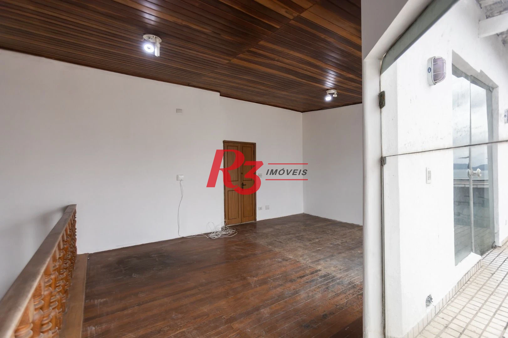 Cobertura com 3 dormitórios, 231 m² - venda por R$ 1.950.000,00 ou aluguel por R$ 10.000,00/mês - Ponta da Praia - Santos/SP