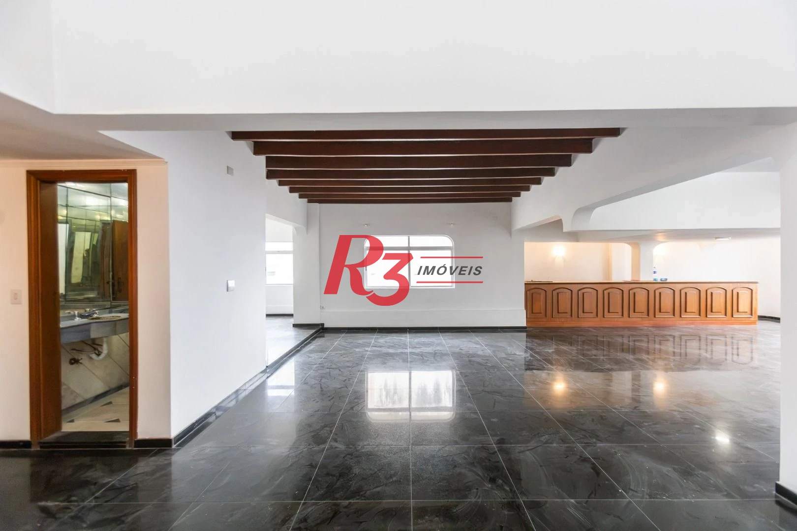 Cobertura com 3 dormitórios, 231 m² - venda por R$ 1.950.000,00 ou aluguel por R$ 10.000,00/mês - Ponta da Praia - Santos/SP
