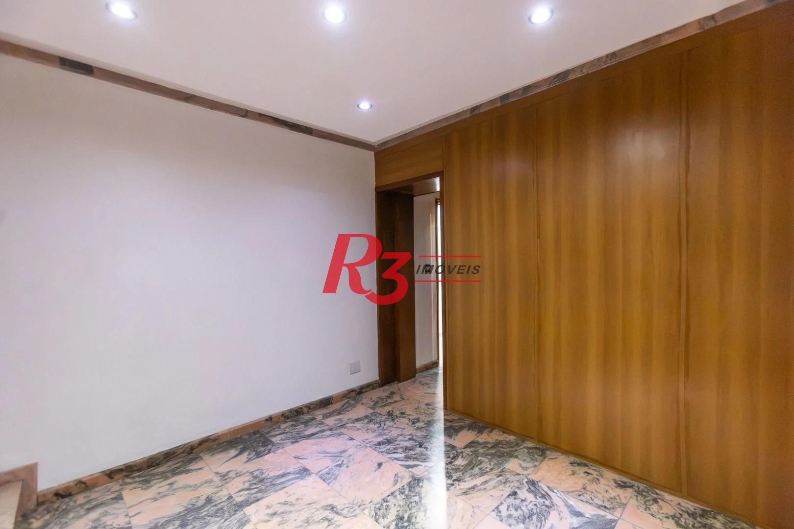 Cobertura com 3 dormitórios, 231 m² - venda por R$ 1.950.000,00 ou aluguel por R$ 10.000,00/mês - Ponta da Praia - Santos/SP