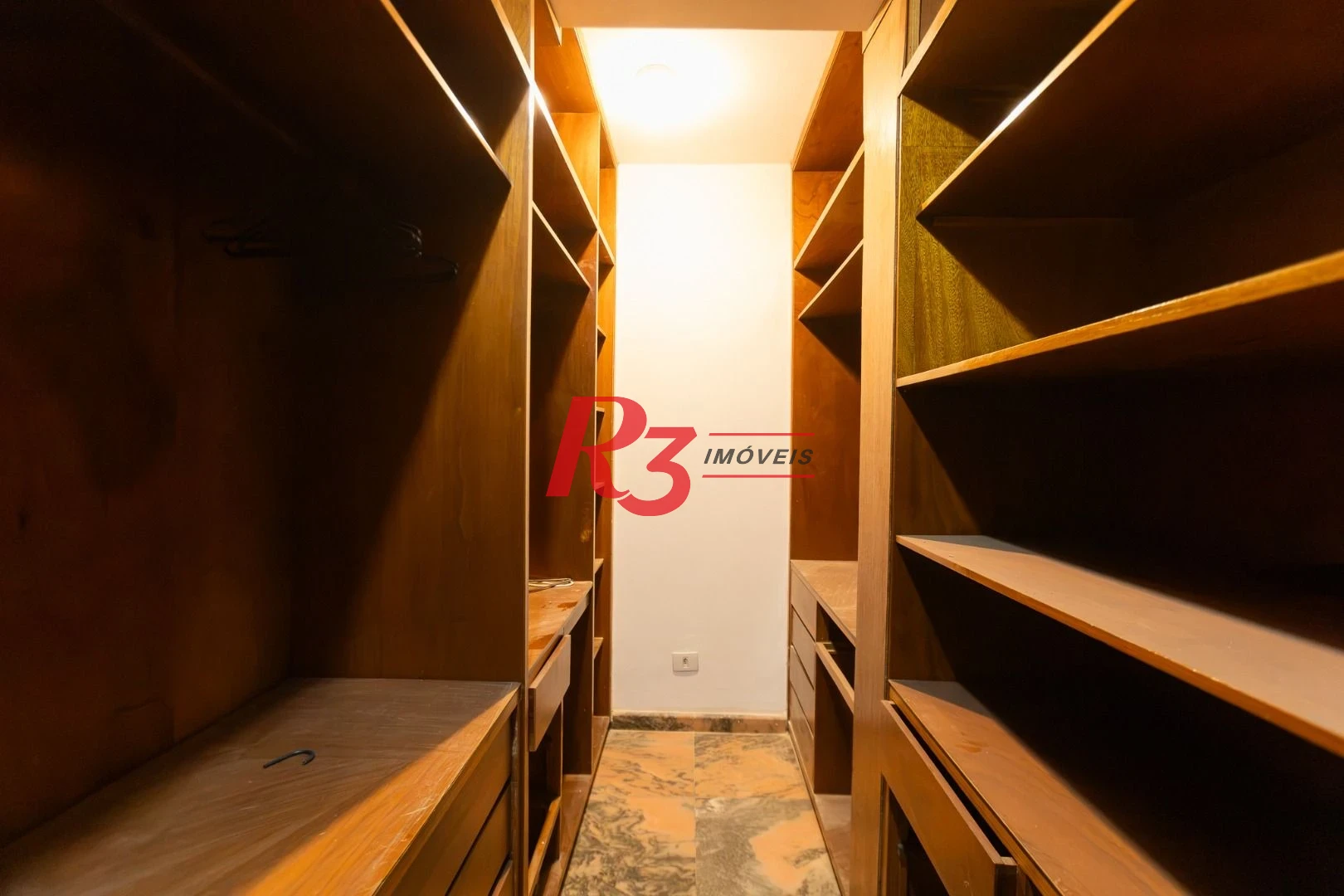 Cobertura com 3 dormitórios, 231 m² - venda por R$ 1.950.000,00 ou aluguel por R$ 10.000,00/mês - Ponta da Praia - Santos/SP