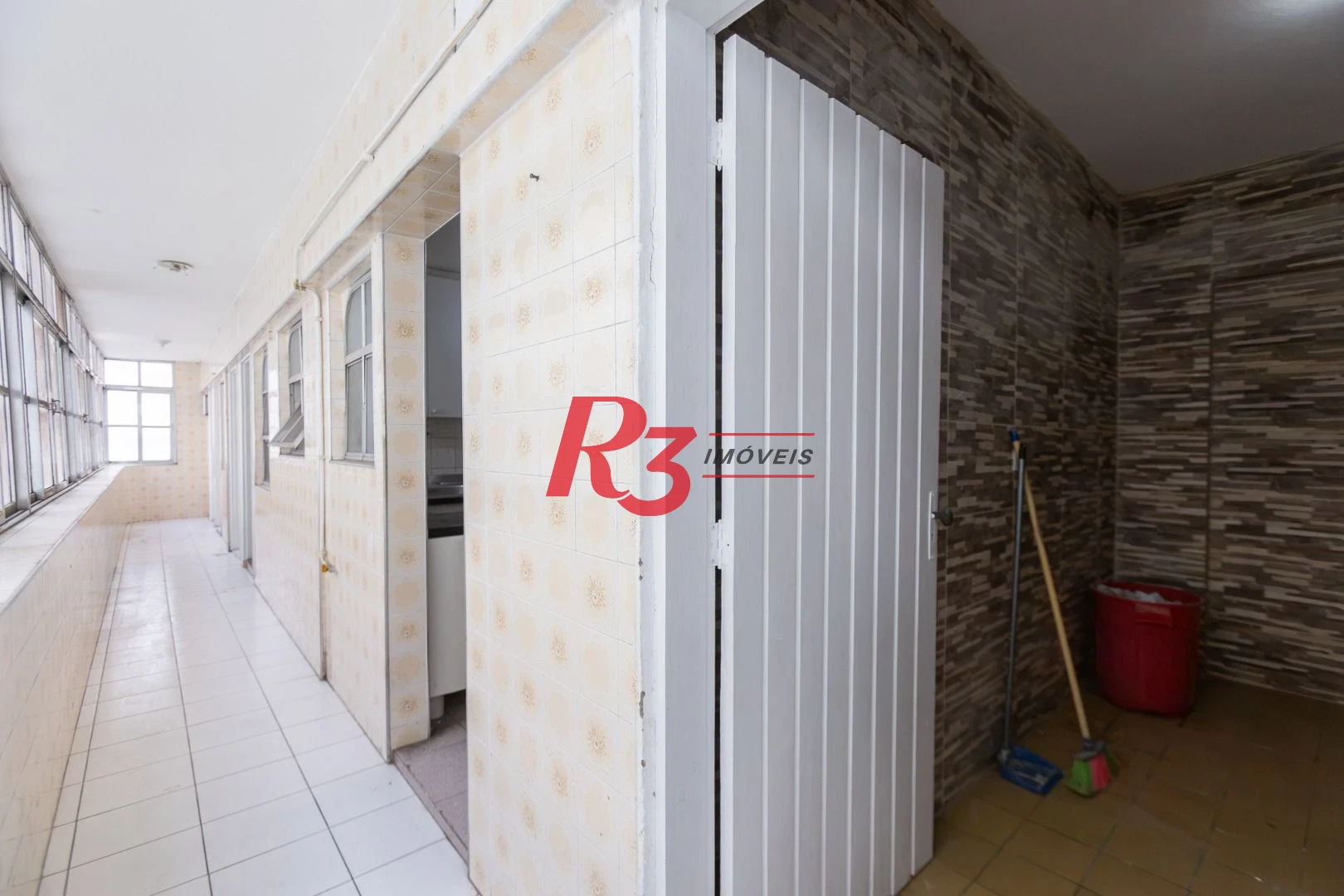 Cobertura com 3 dormitórios, 231 m² - venda por R$ 1.950.000,00 ou aluguel por R$ 10.000,00/mês - Ponta da Praia - Santos/SP